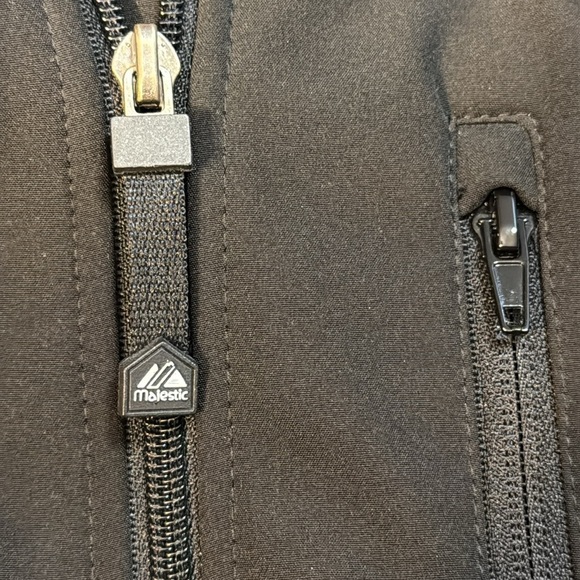 Majestic New York Yankees HomeBase Collection Black Men’s LT Full Zip Vest - Picture 6 of 8